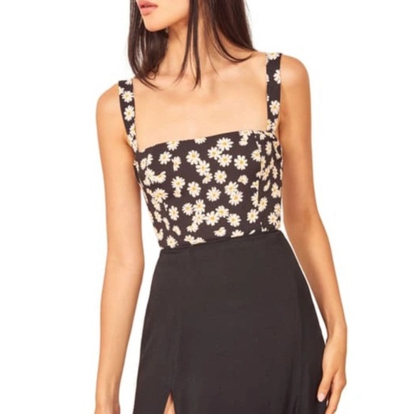 Reformation Elaine Square Neck Top in Daisy Chain - Picture 1 of 6